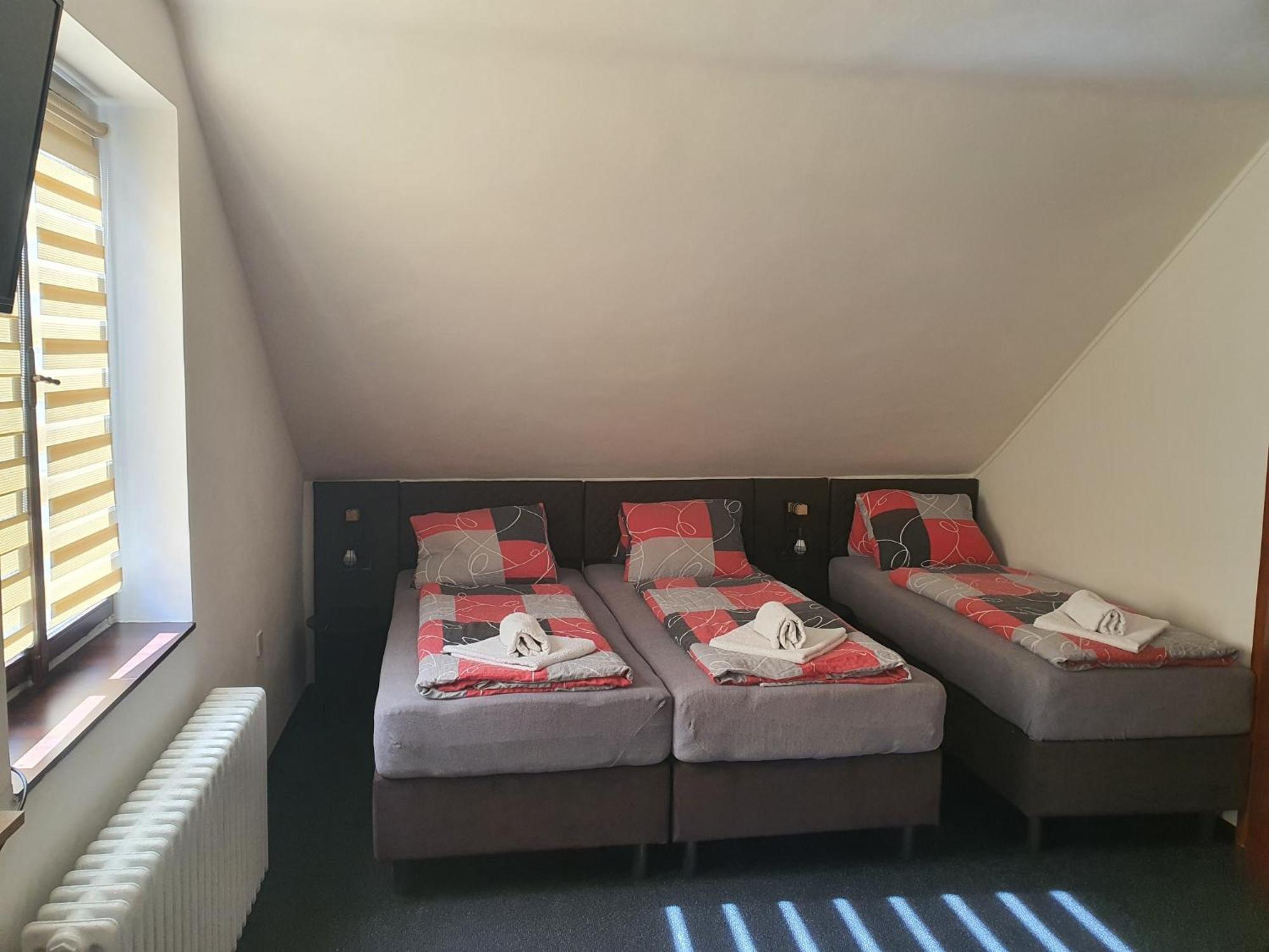 Pension & Restaurace Na Rychte Prag Dış mekan fotoğraf