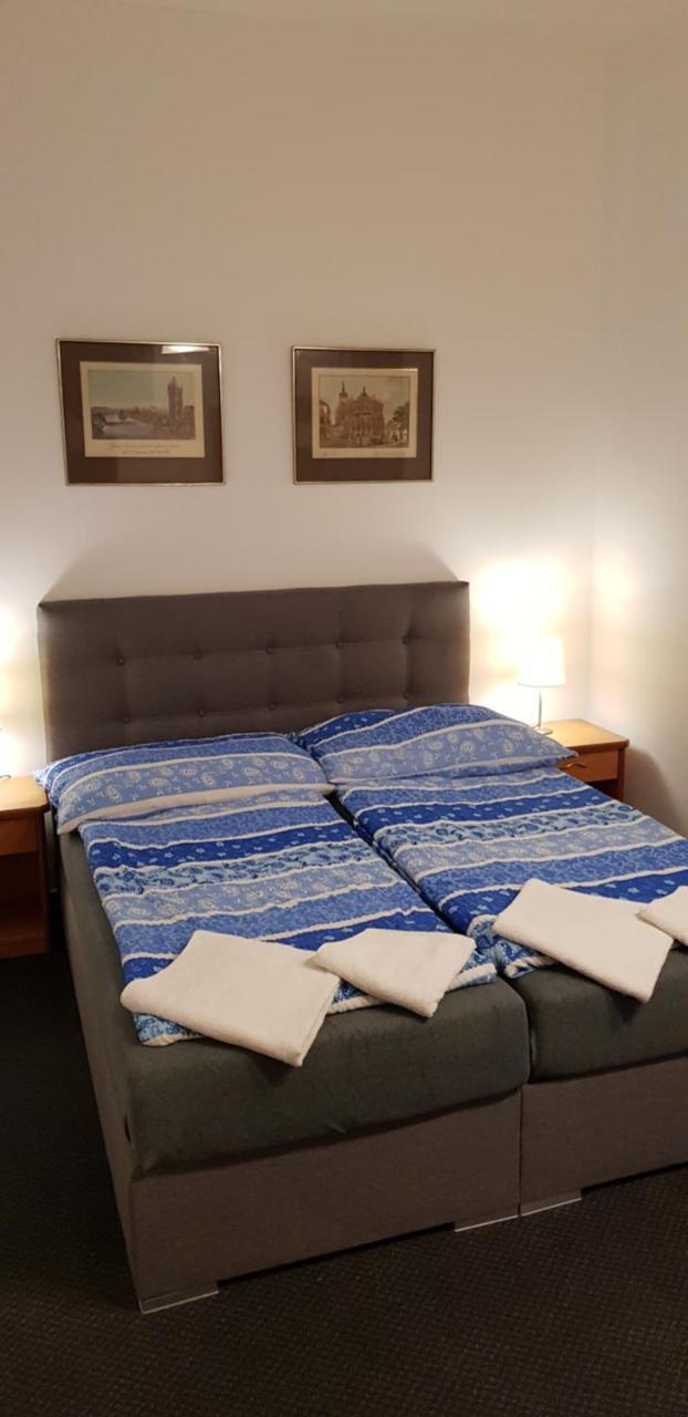 Pension & Restaurace Na Rychte Prag Dış mekan fotoğraf