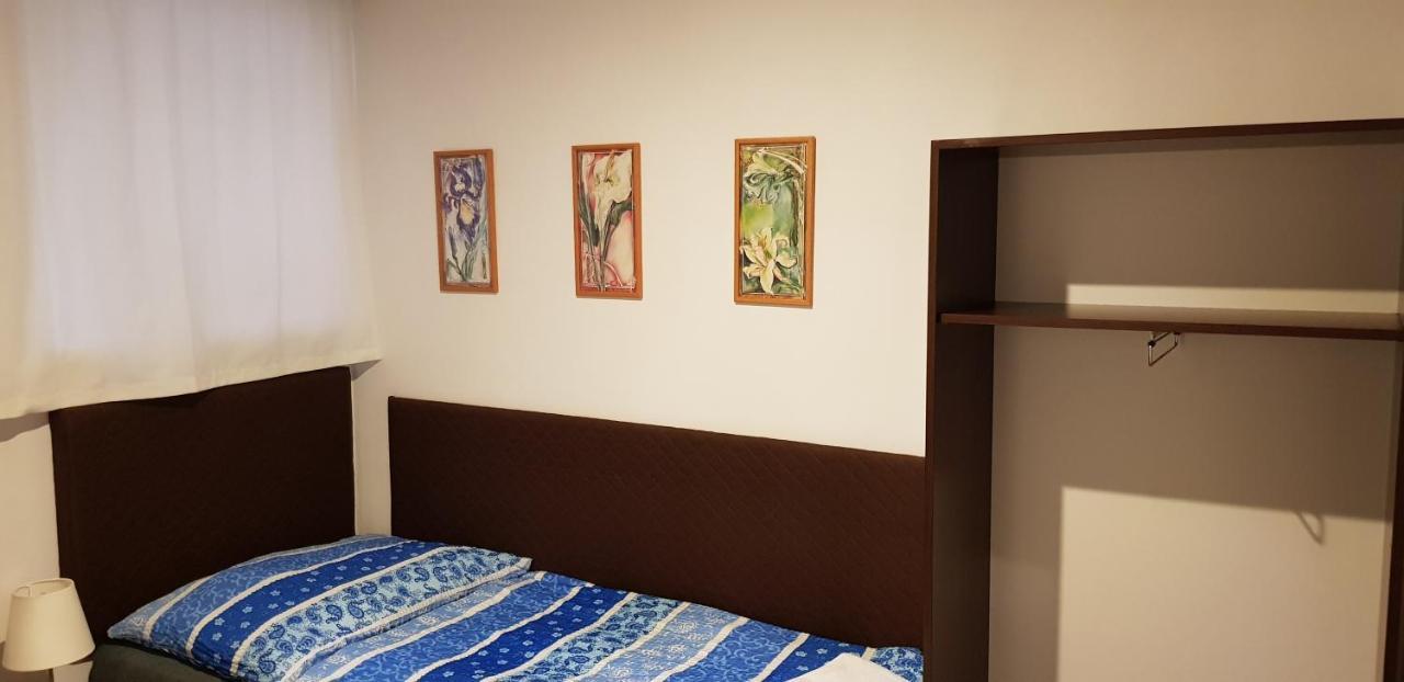 Pension & Restaurace Na Rychte Prag Dış mekan fotoğraf